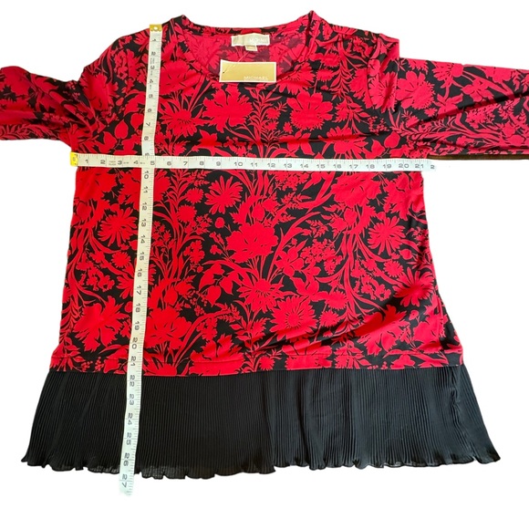 Michael Kors Women's Red And Black Floral Raspberry Tunic Top XL - Picture 11 of 11